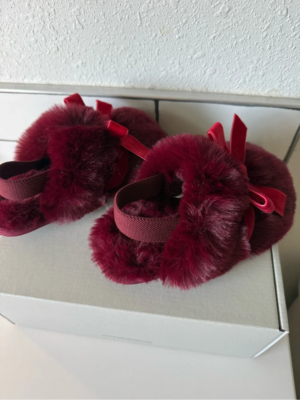 Cat & Jack Burgundy Plush Pom Pom Slippers with Velvet Bows